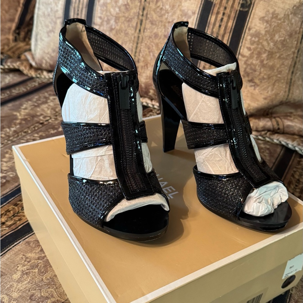 MICHAEL Michael Kors Black Strappy Heels (New- NEVER WORN)